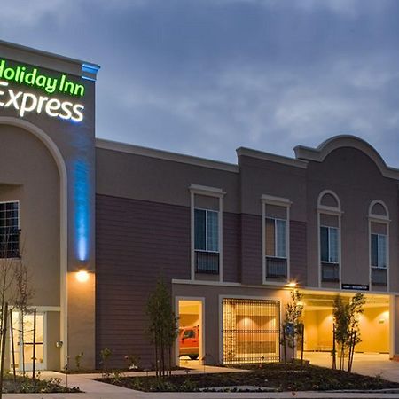 Holiday Inn Express Benicia By Ihg Eksteriør billede