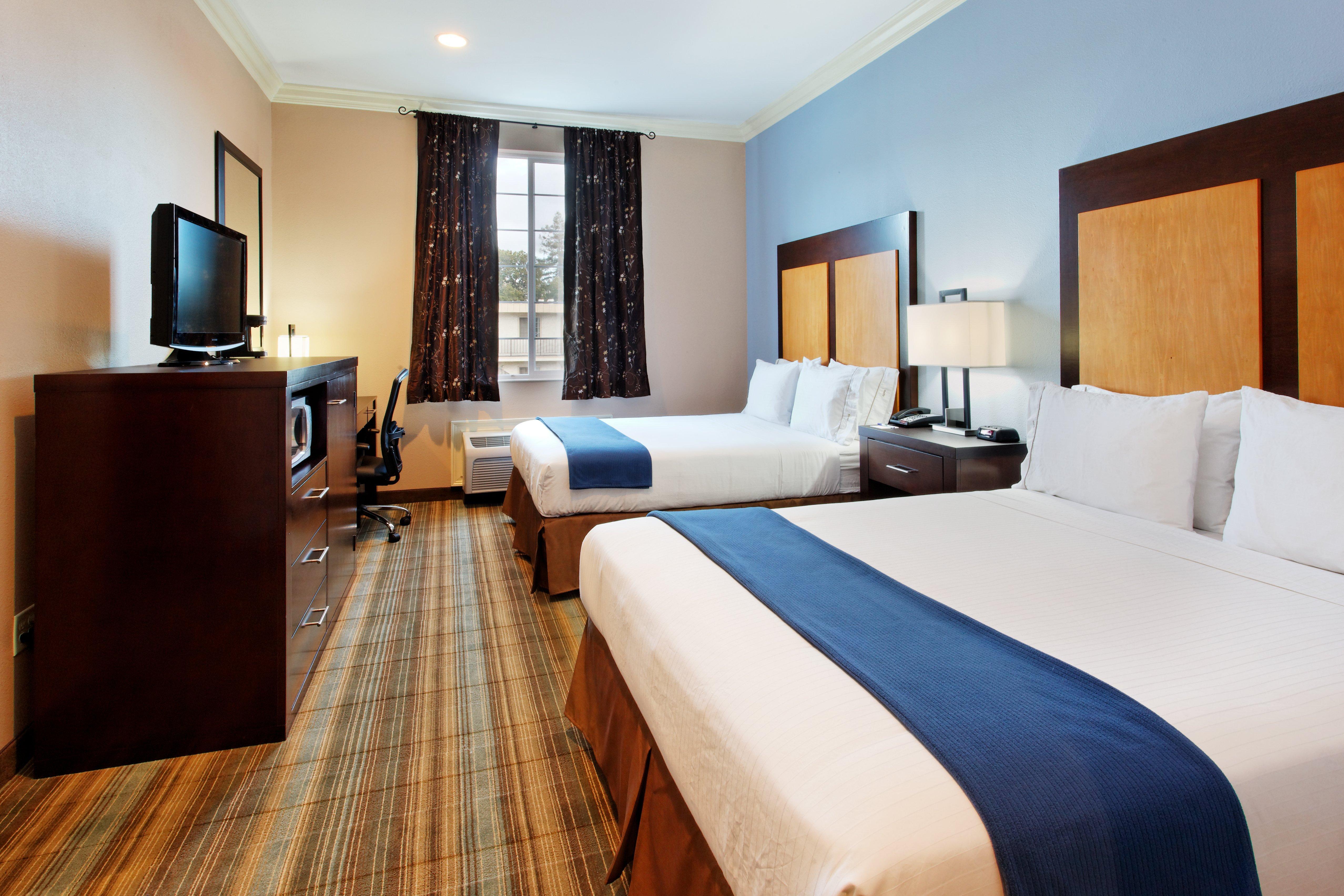 Holiday Inn Express Benicia By Ihg Eksteriør billede